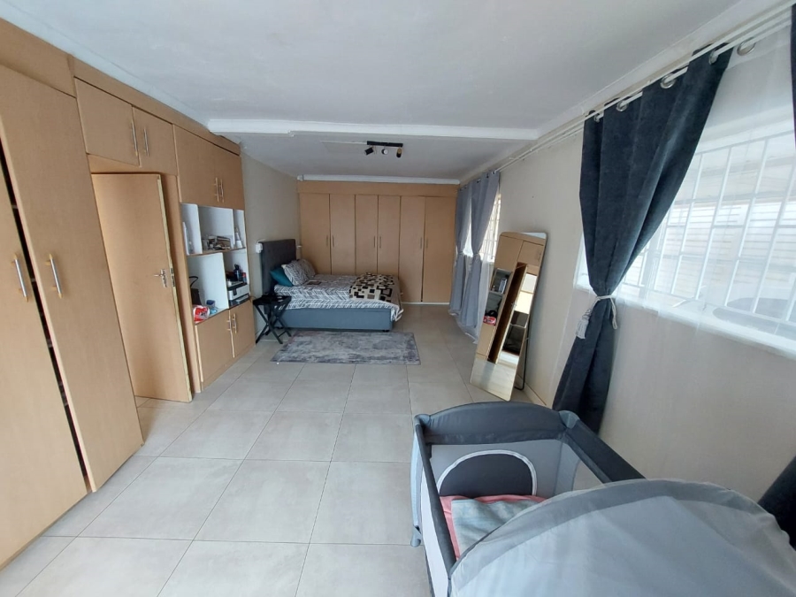 4 Bedroom Property for Sale in Melodie North West